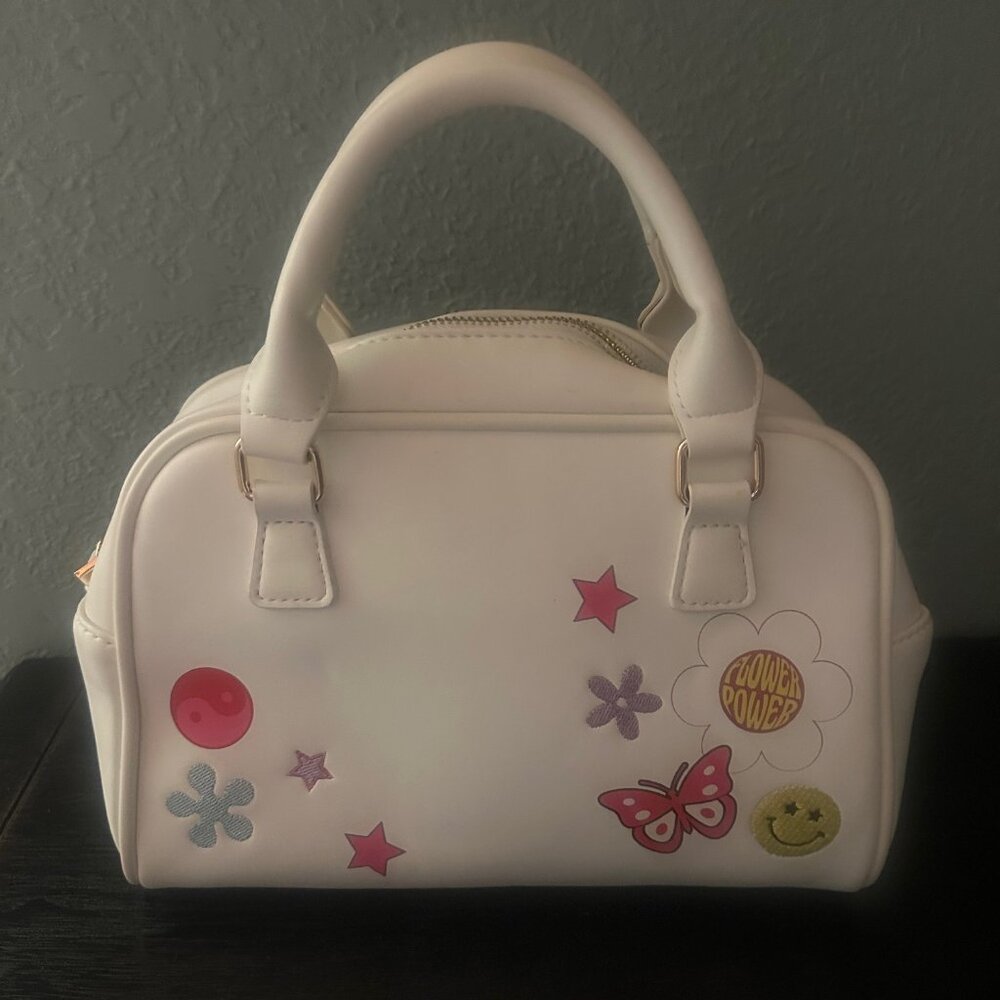 Adorable Skinnydip White Purse